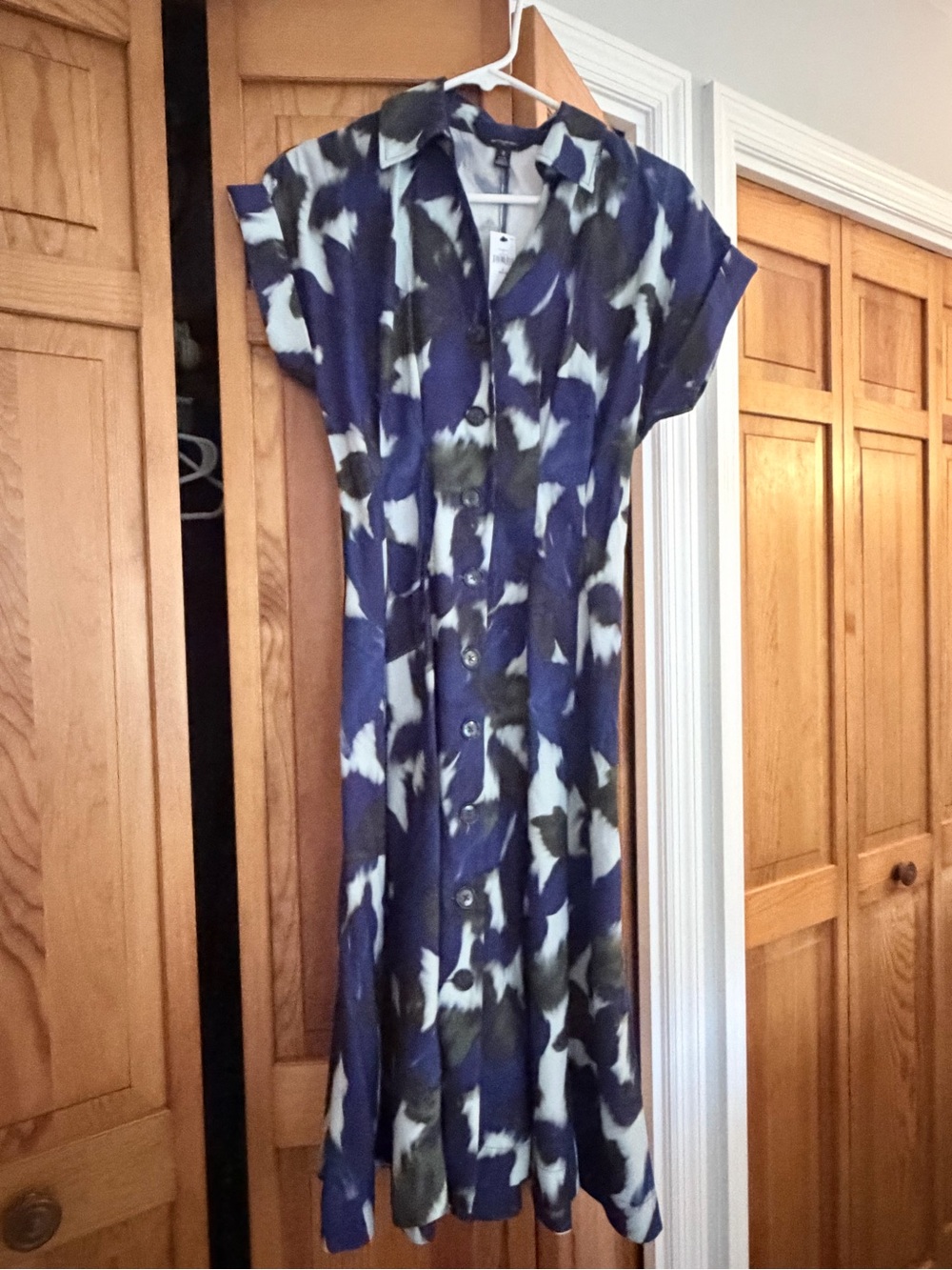 Banana Republic Blue Abstract Button-Front Midi Dress